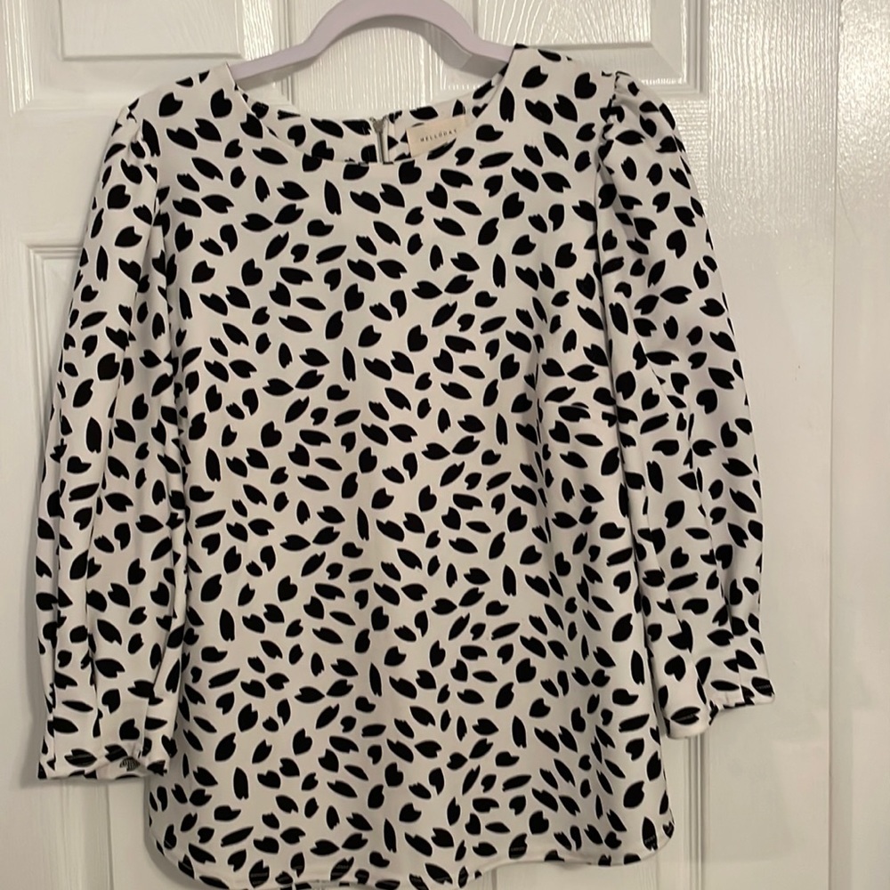 Blouse size large